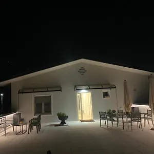 House In Campagna Melara